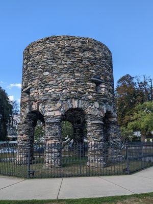 Old Stone Mill, Newport