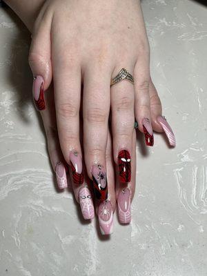 Nail art spiderman