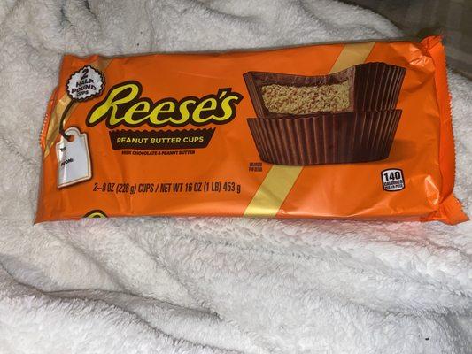 1 pounder, GIANT Peanut Butter Cups