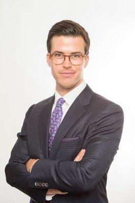 Christopher Ellstrom, M.D. Plastic Surgeon