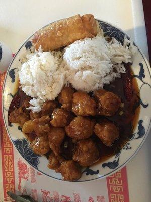 Lunch special general tsos