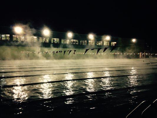 at 5:30 in the morning in the dead of winter you will find the gym full and the outdoor pool occupied.