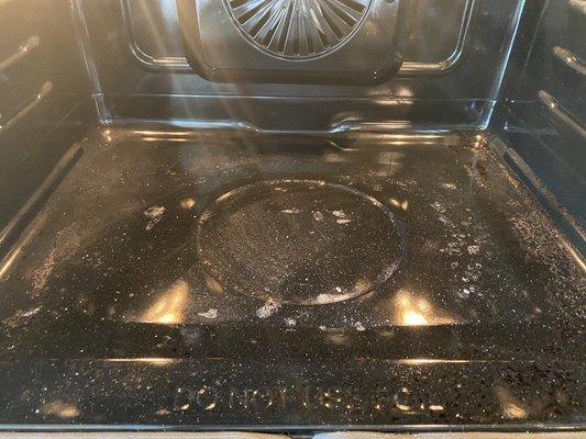 Top oven before cleaning