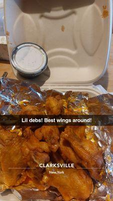 Amazing wings and ranch