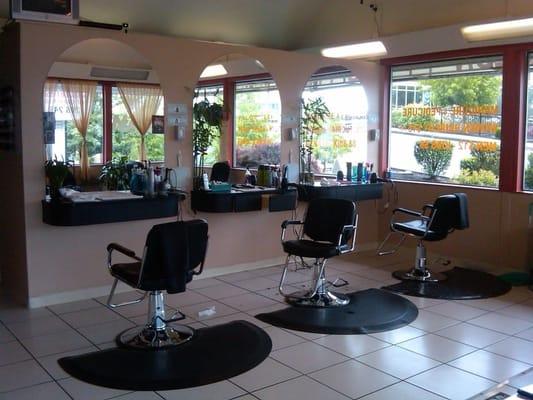 Sunshine Beauty Salon Beauty Stations