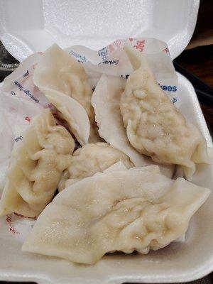 Steamed house dumpling