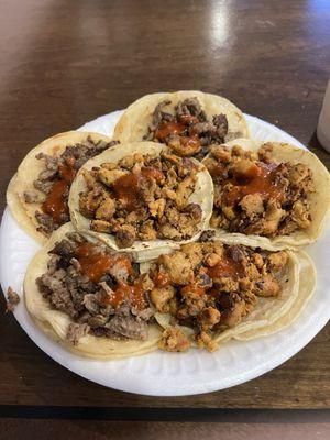 Tacos de Pollo y Asada