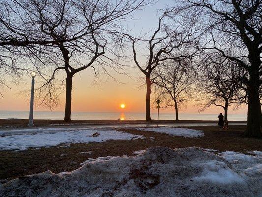 02/27/21 - Foster Avenue Beach just after sunrise