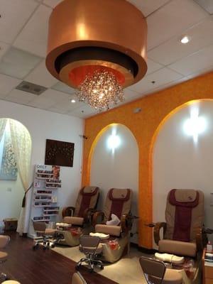 Chandelier that's above the nail and pedi areas