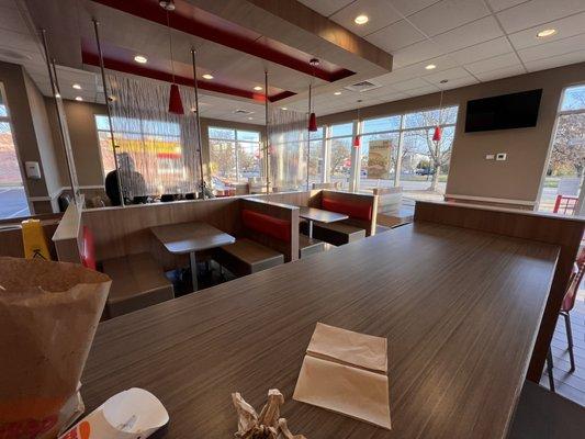 Clean dining room in newly relocated renovated location. Just couple blocks away from older building.