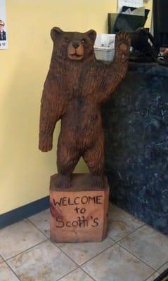 Look who welcomes you to Scotti's!