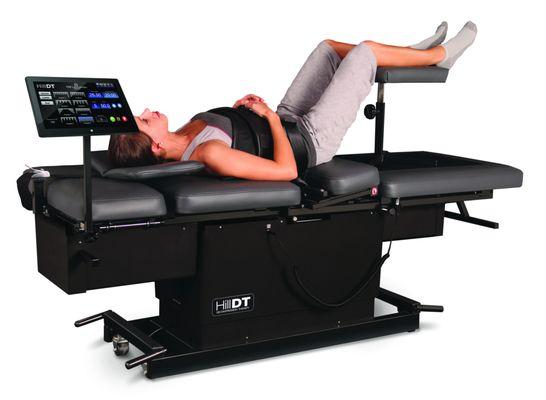 Non-surgical decompression therapy table