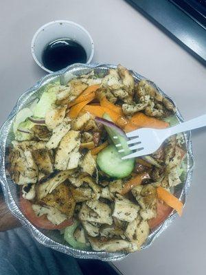 Grilled Chicken Salad with Balsamic Vinager!