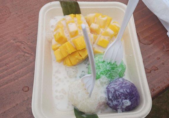 Mango sticky rice