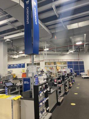 Wasted a lot of time in this Best Buy branch. Zero people manning the checkout booths.