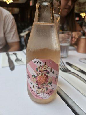 Wolffer Dry Rose Cider