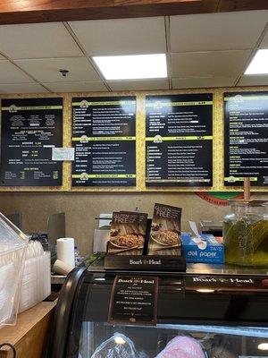 Big deli menu with good meatless options!