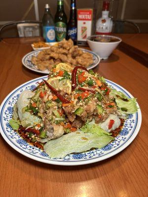 Yurin gi (crispy, fried chicken topped with garlic sauce)