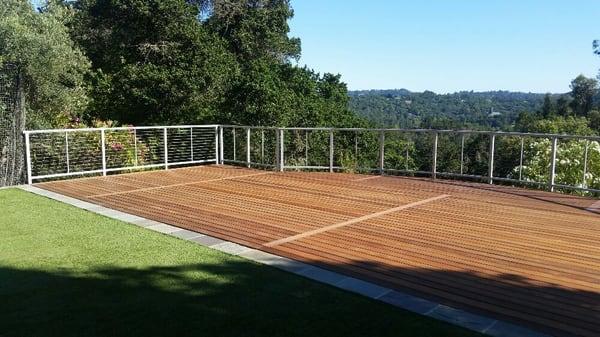 Beautiful Ipe deck with cable rail