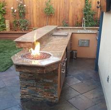 Outdoor Kitchen with Fire Bowl