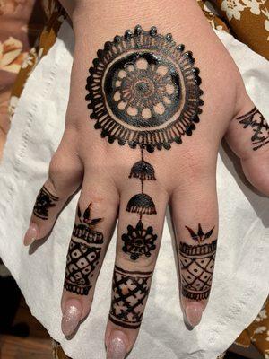 Henna by Eishita