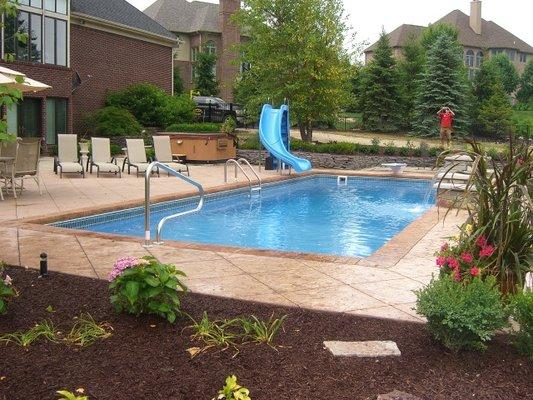 Lakeshore Pool Fiberglass