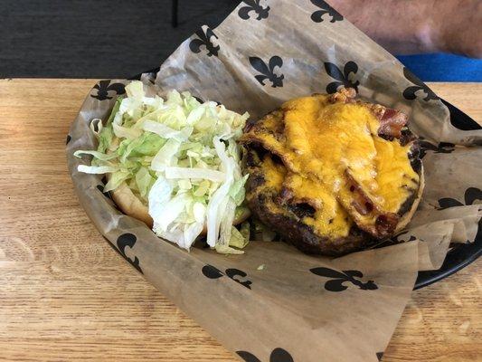 Texas hamburger dressed