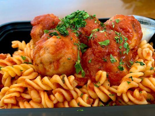 Gluten free organic pasta with chicken meatballs