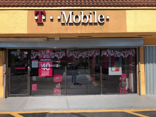 T-Mobile Store