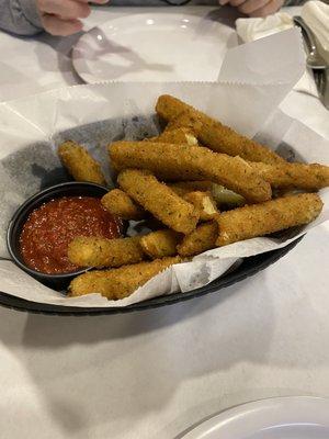 Fried Zucchini With Sauce