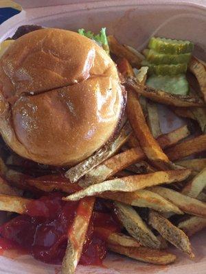 Cheeseburger with fries! Yum !