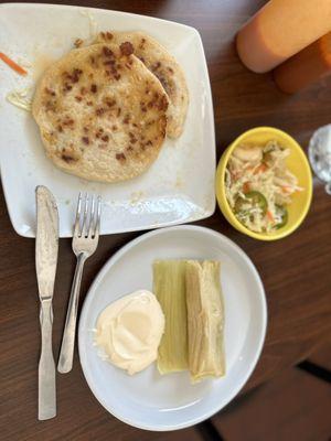 Popusas and Tamal de elote