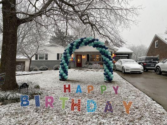 Balloon arch from Witty's Party Supply.