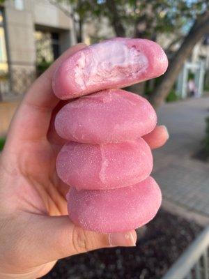 Strawberry mochi ice cream