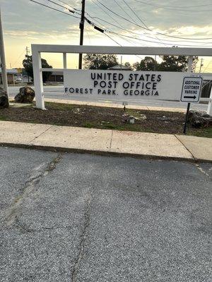 Forest Park Post Office