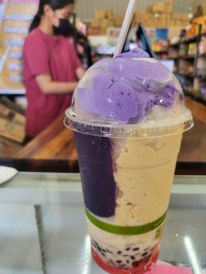 Halo halo.