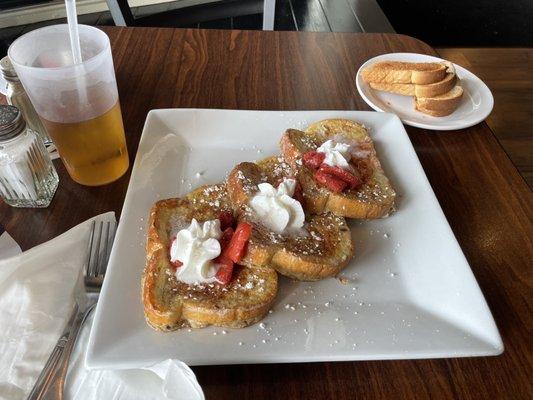 French Toast, Apple Juice, side of Wheat Toast