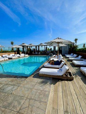 Gorgeous pool area