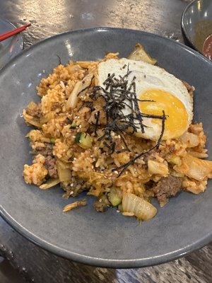 Kimchi fried rice with beef