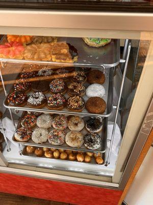 Jenney's Donuts