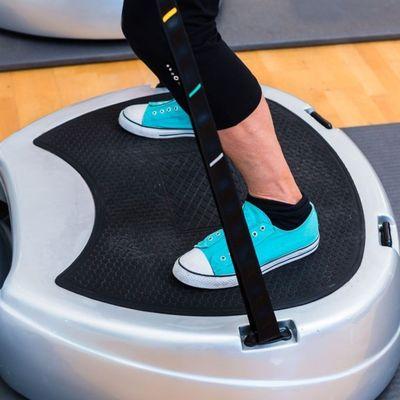 Boost your workout routine with our advanced vibration platform, designed to enhance circulation and improve muscle tone.