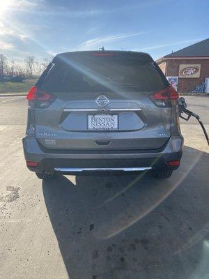 Filling-u my SOLD customer's 2017 Nissan Rogue SV