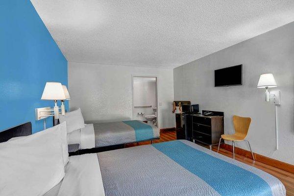 Motel Chamblee Atlanta GA Double Full ADA