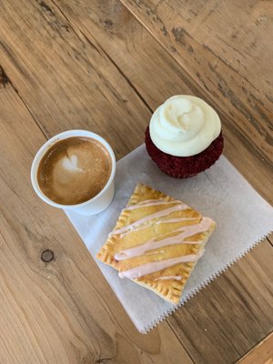 Strawberry poptart, red velvet cupcake and cortado!