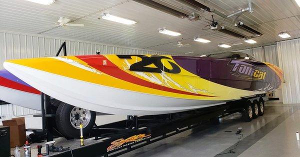 Skater Powerboat perfectly polished and ceramic coated