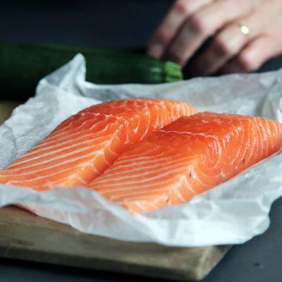 Sushi-grade Salmon, Svenfish - Crazy Fresh Fish. Best Seafood!