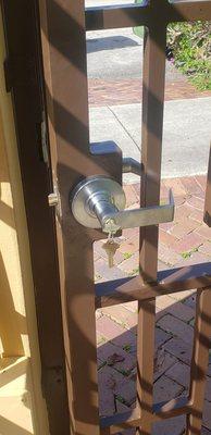 Schlage Grade 1 Lever Gate Lock Installation