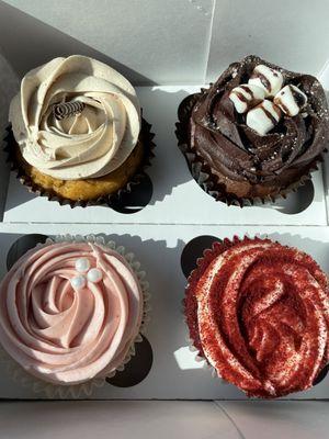 Pumpkin, Chocoholic, Strawberry Cheesecake, Red Velvet