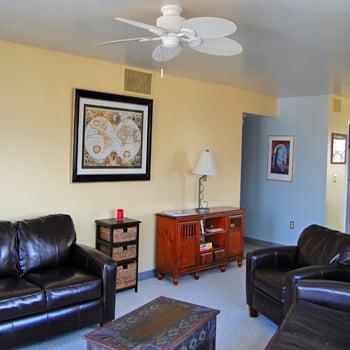 Fully Furnished 2 Bedroom Condo with Rooftop Deck & Pool in Annapolis, MD