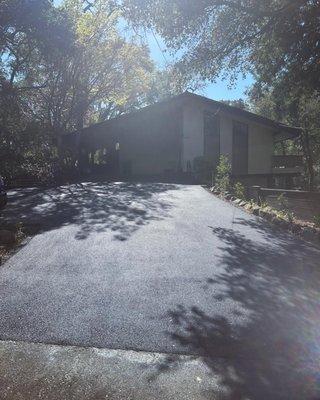 Finished asphalt driveway